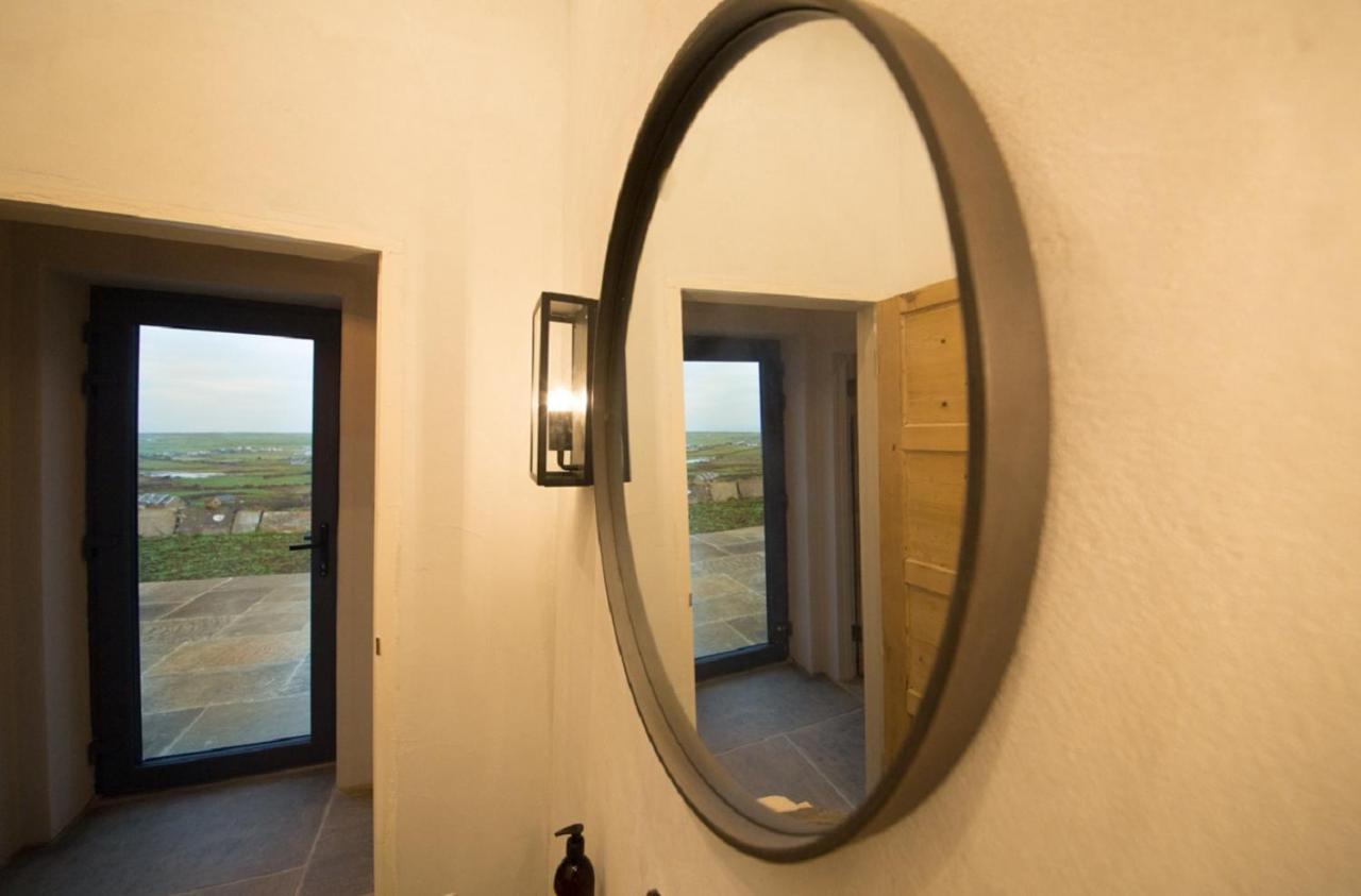 Elfin Cottage Doolin Luaran gambar